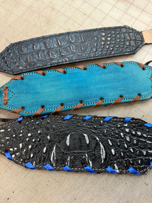 “Finish your own way” Halter (Turquoise Roughout)