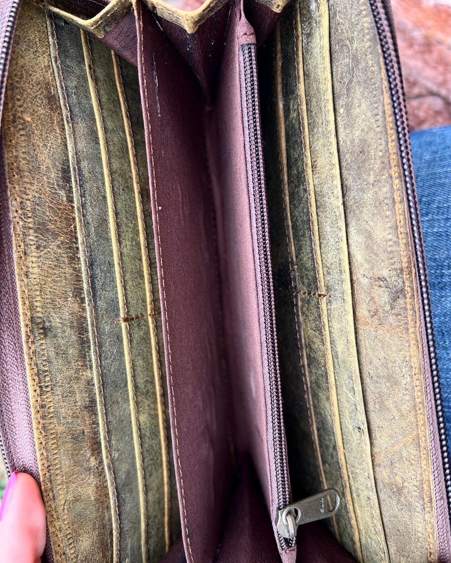 Cowhide Zipper Wallets